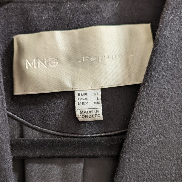 EUC Vintage Mango Premium Black Relaxed Fit Blazer - Sz L - Picture 6 of 9